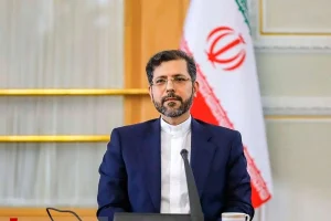 خطیب‌زاده: از حقوق هسته‌ای خود دفاع می‌کند